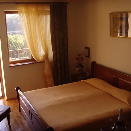 Meridian Bolyarski Veliko Tarnovo