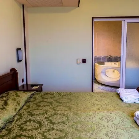 Szálloda Meridian Bolyarski 4*