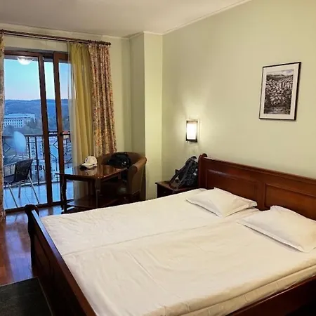 Meridian Bolyarski 4*