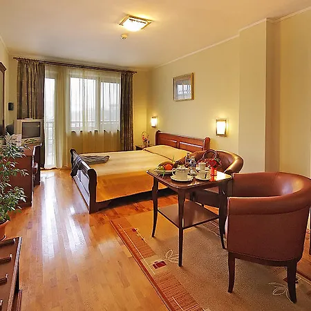 Meridian Bolyarski Hotel 4*