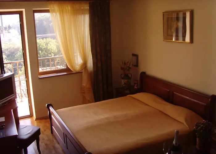 Meridian Bolyarski Велико-Тырново