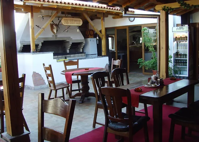 Meridian Bolyarski Отель